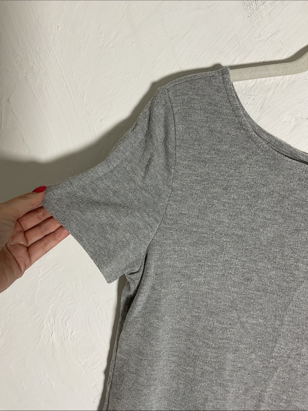 ALYA Gray Ribbed Short Sleeve Crossover Open Back Tie Top Size M - Picture 5 of 8